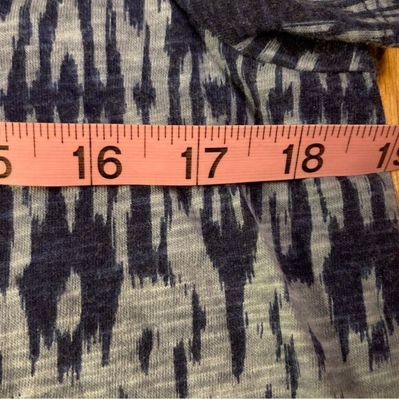 Aeropostale Blue and White Crop Tee - Picture 7 of 8